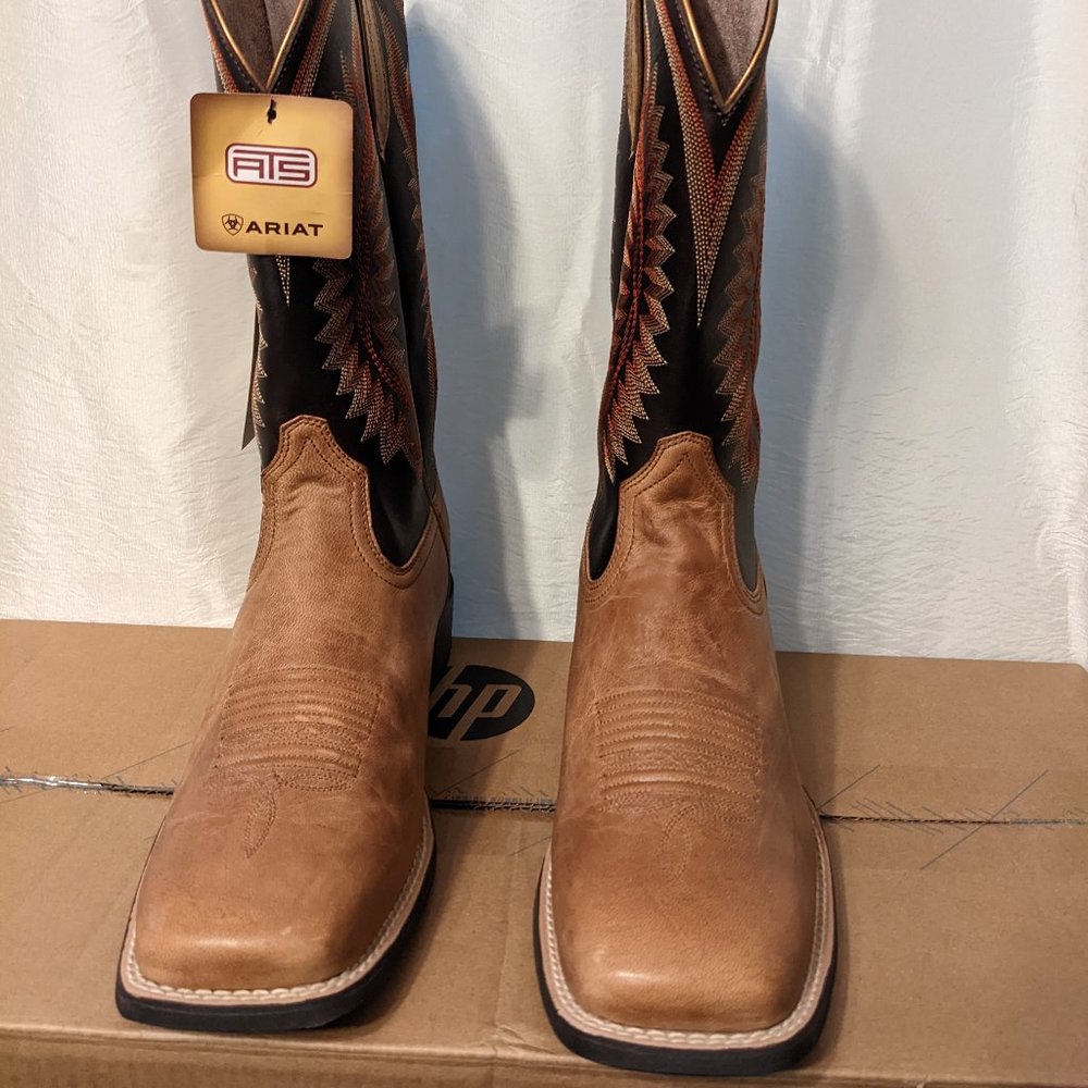 Ariat women's QuickDraw Legacy Cowboy boots size 11